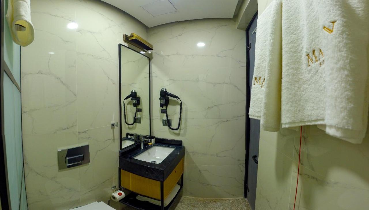 Maroon Tomtom Hotel Istanbul Bagian luar foto